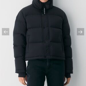 Aritzia Women’s Black Super Mini Puff Jacket Size XS NO Hood